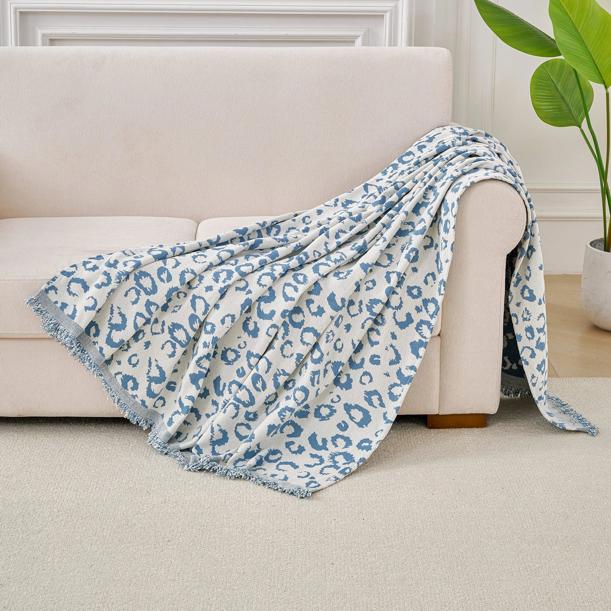 Leopard Blue