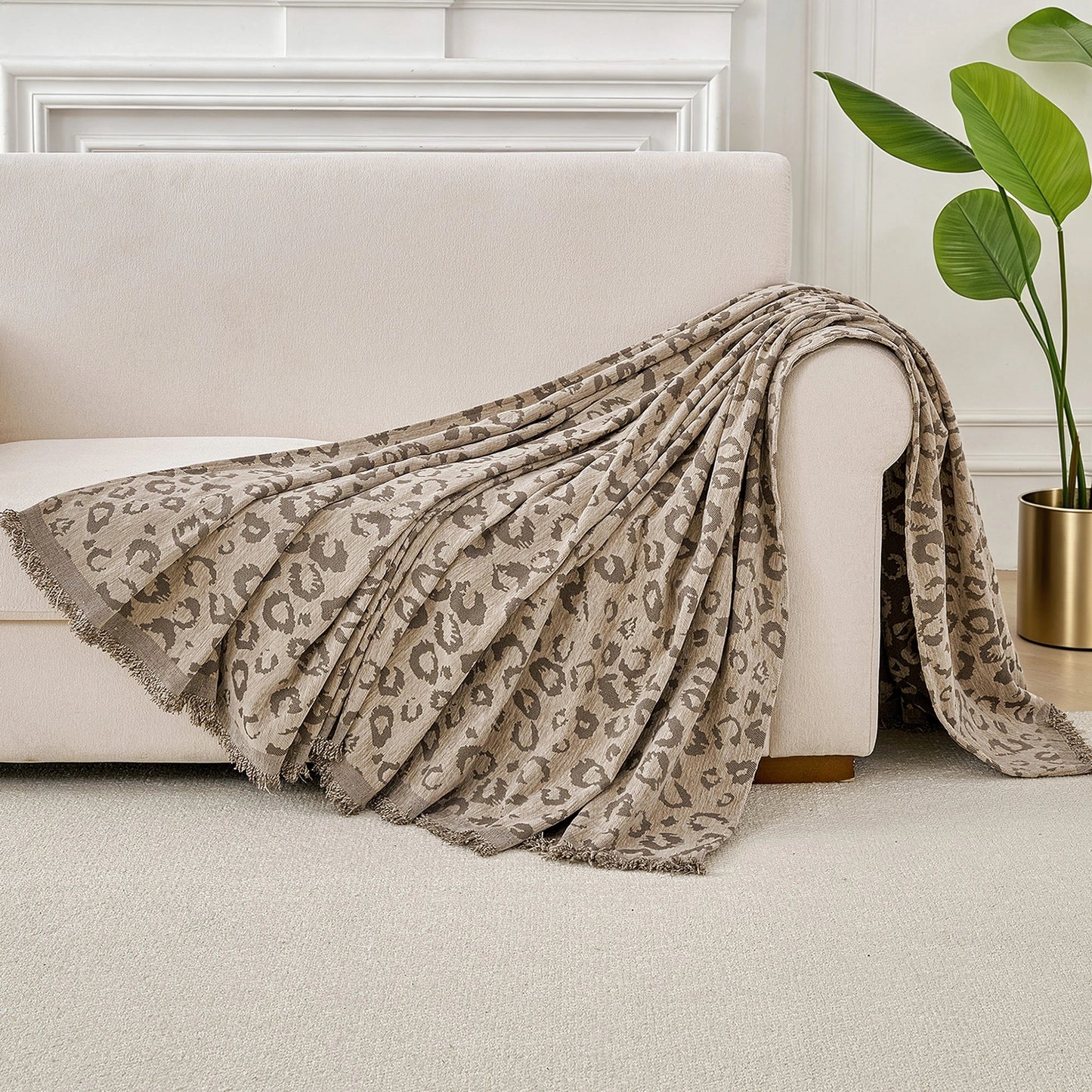 Leopard Brown