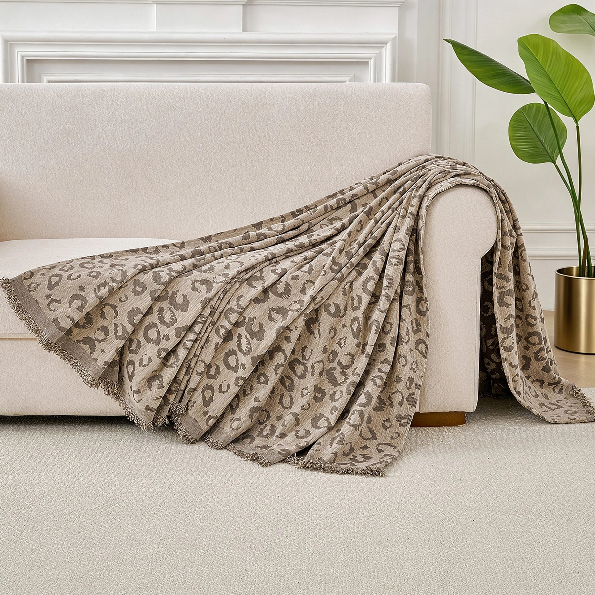 Leopard Brown